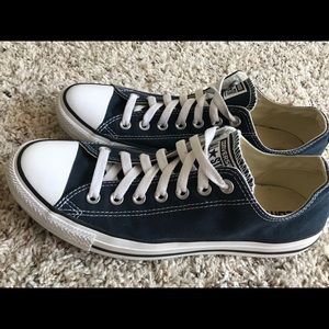 Men’s Navy Converse